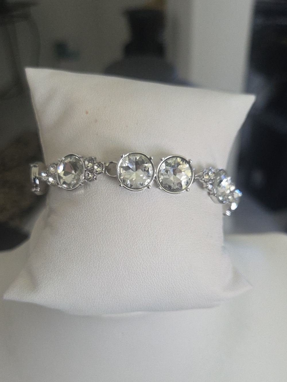 Paparazzi Care To Make A Wager White Bracelet NWT